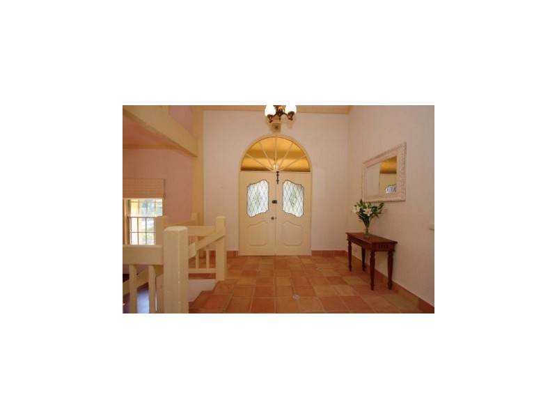 77 Sunset Drive, Albury NSW 2640