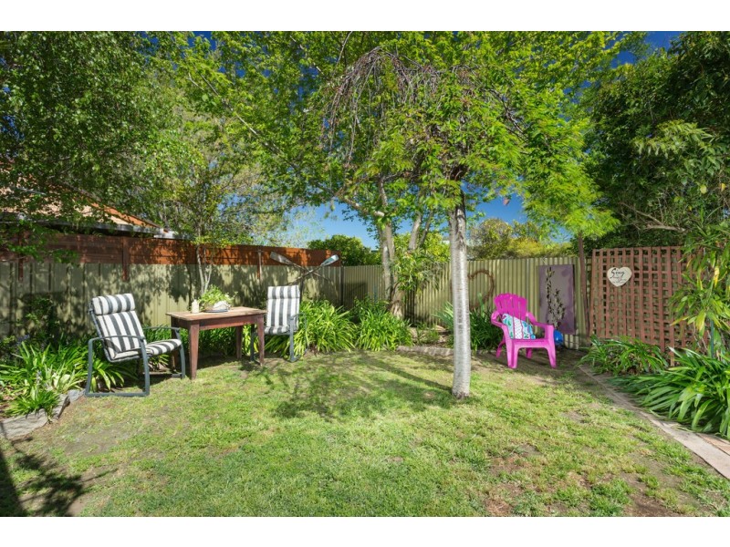 565 Woodbury Court, Lavington NSW 2641