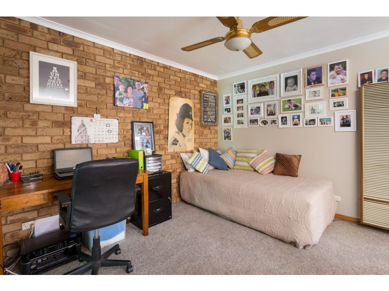 565 Woodbury Court, Lavington NSW 2641