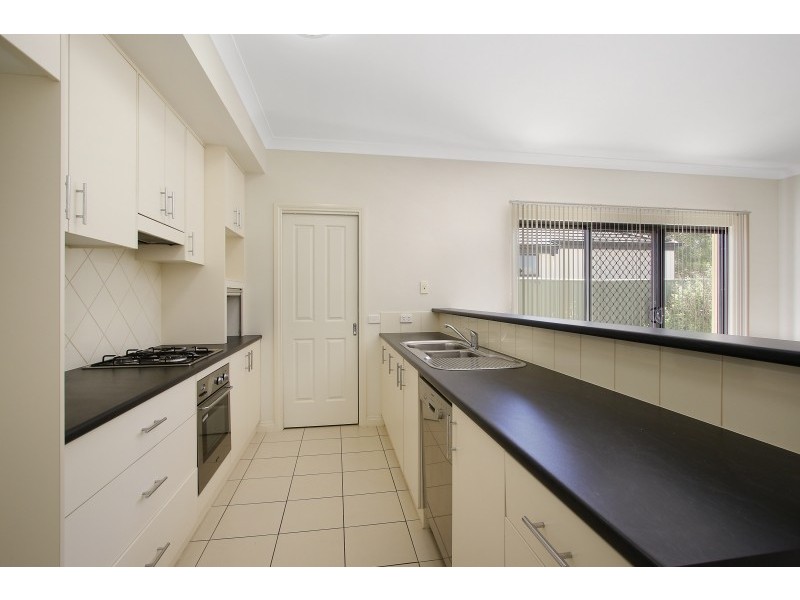 2/213 Cadell Street, East Albury NSW 2640