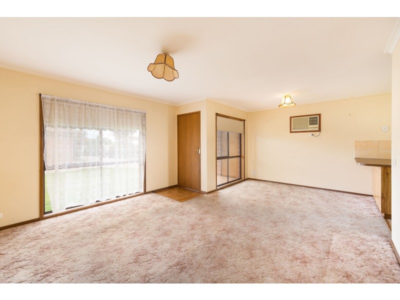 1and2/490 Douglas Road, Lavington NSW 2641