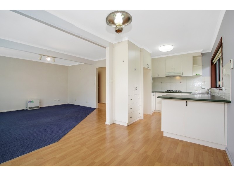 405 Dale Crescent, Lavington NSW 2641