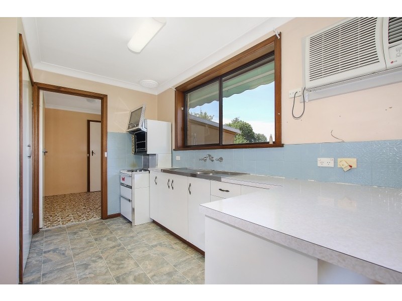 2/447 Alldis Avenue, Lavington NSW 2641