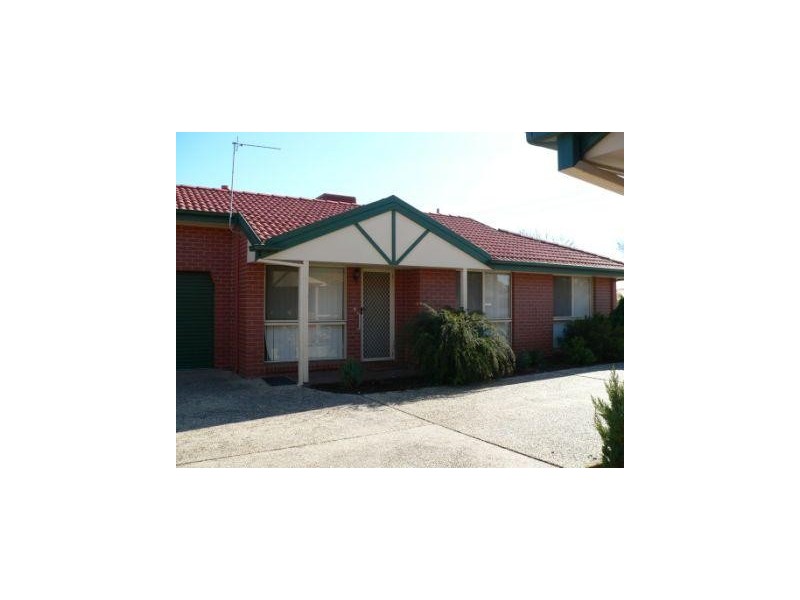 4/207 Cadell Street, East Albury NSW 2640