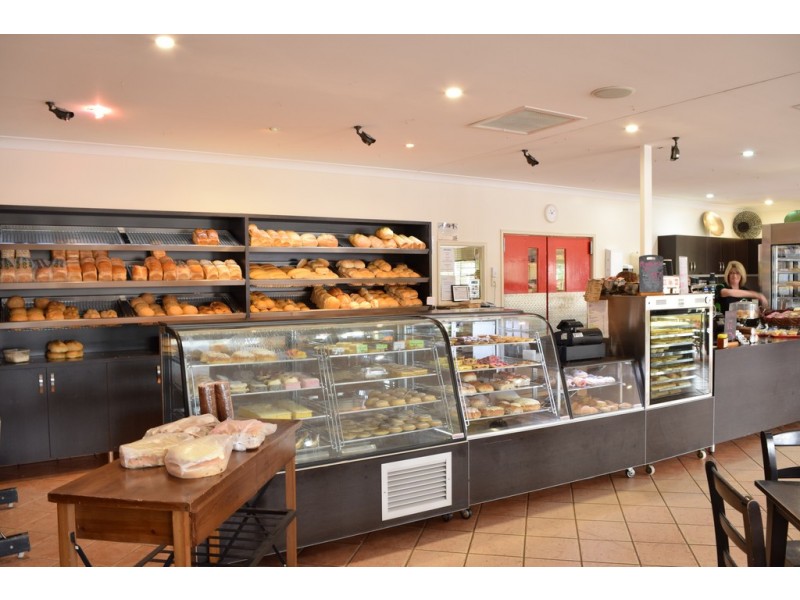 53 Hawkins Street, Howlong NSW 2643