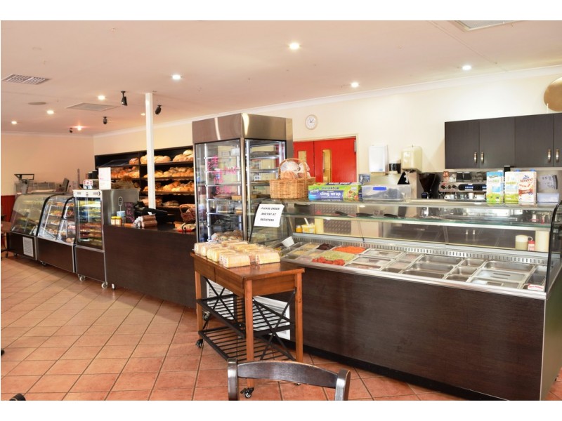 53 Hawkins Street, Howlong NSW 2643