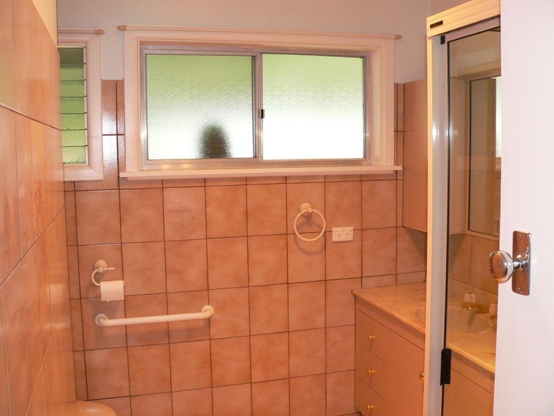 417 Nowland Avenue, Lavington NSW 2641