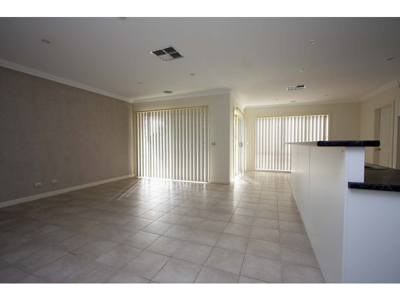 127  Sturt Street, Howlong NSW 2643