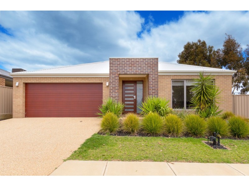 2 Hereford Court, Thurgoona NSW 2640
