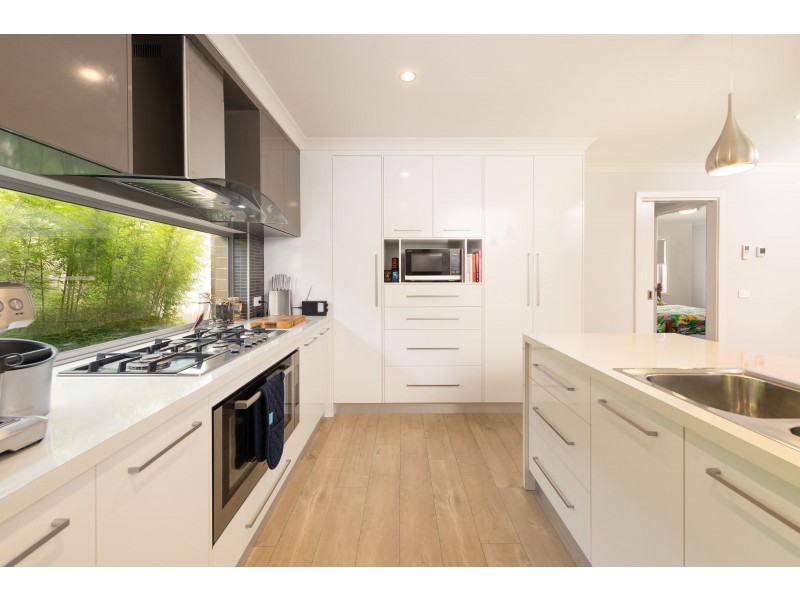 2 Hereford Court, Thurgoona NSW 2640