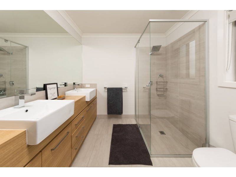 2 Hereford Court, Thurgoona NSW 2640