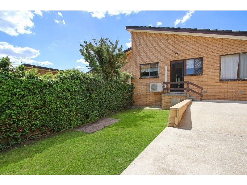 1/21 Northern View Drive, West Albury NSW 2640