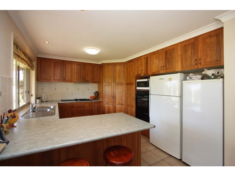 113-115 Clarke Street, Howlong NSW 2643