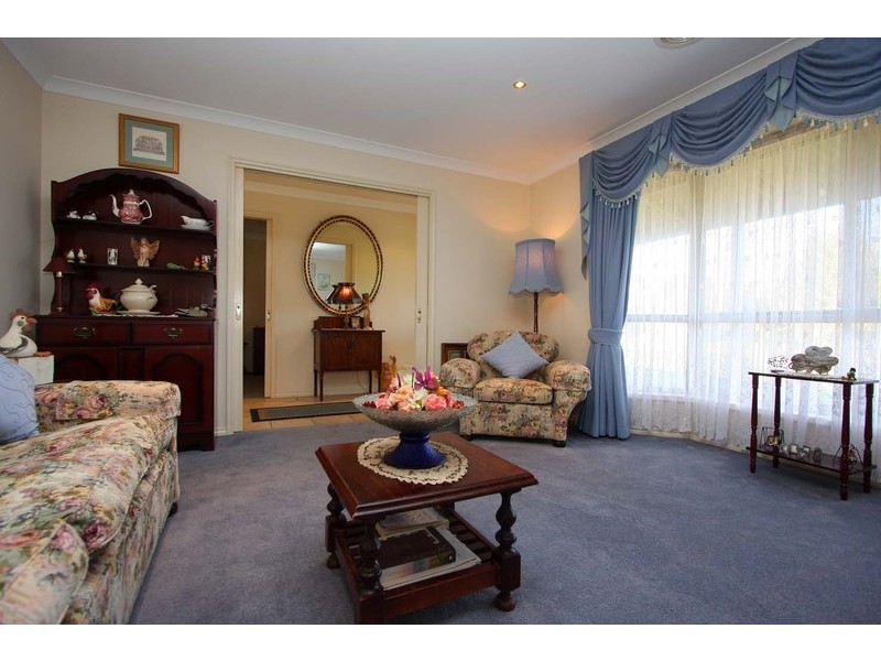 113-115 Clarke Street, Howlong NSW 2643