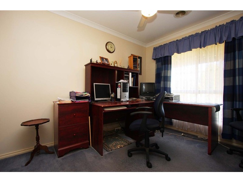 113-115 Clarke Street, Howlong NSW 2643