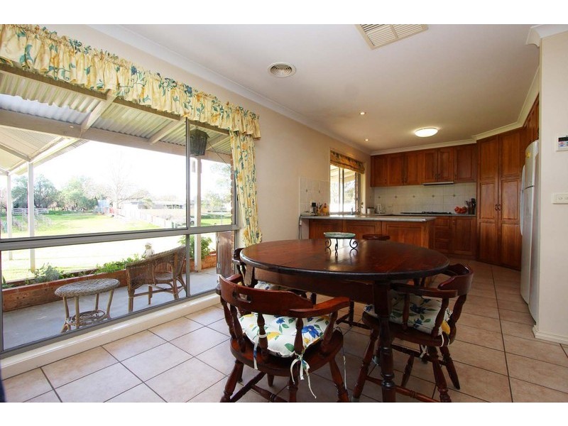 113-115 Clarke Street, Howlong NSW 2643