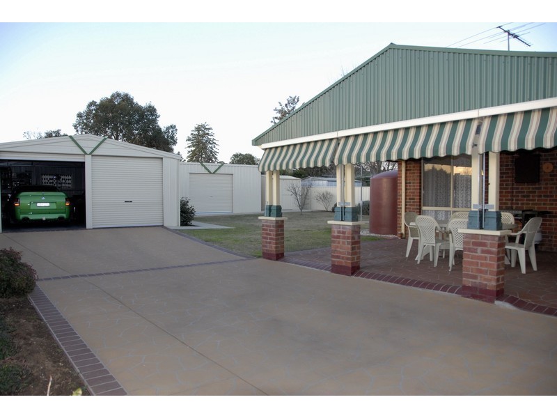 8 Katrina Circuit, Corowa NSW 2646
