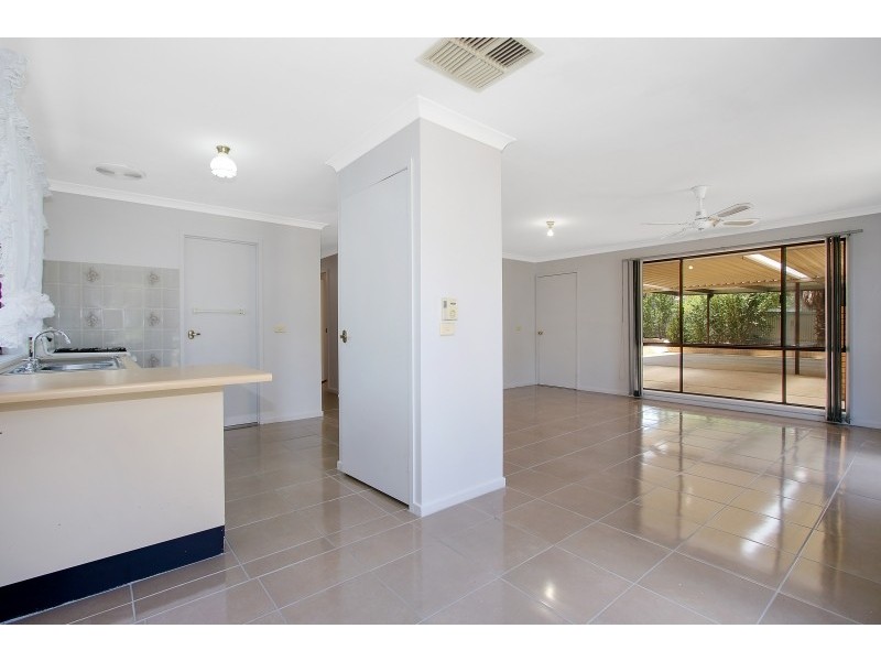 31 Kennedia Street, Thurgoona NSW 2640