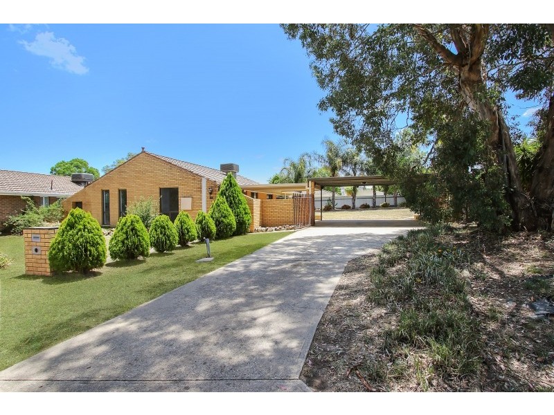 31 Kennedia Street, Thurgoona NSW 2640