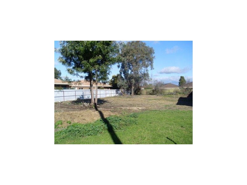 485 Kaitlers Road, Lavington NSW 2641