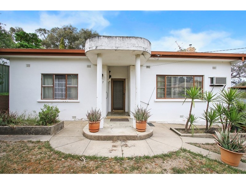 827 Blackmore Street, West Albury NSW 2640