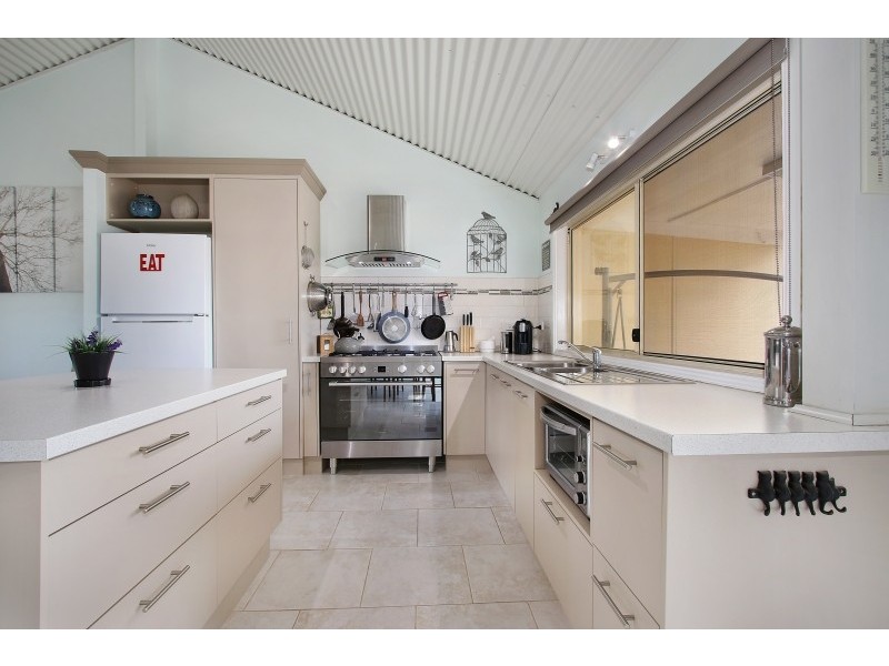 20 Victoria Street, Walla Walla NSW 2659