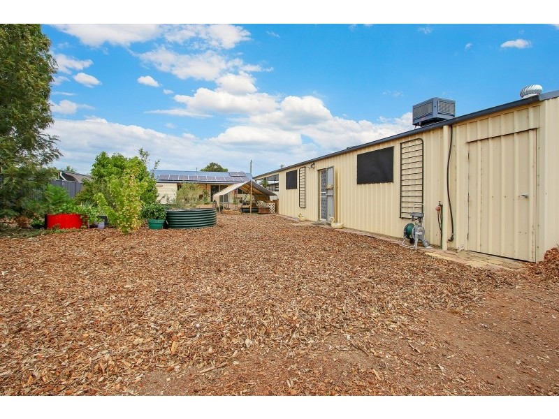 20 Victoria Street, Walla Walla NSW 2659