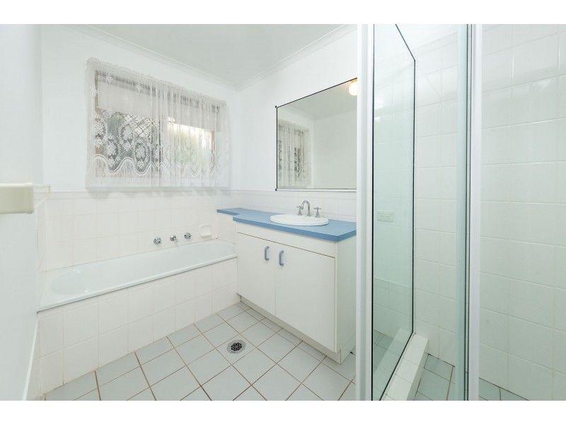 21 Condon Place, Lavington NSW 2641