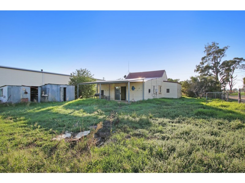 97 Commercial Street, Walla Walla NSW 2659