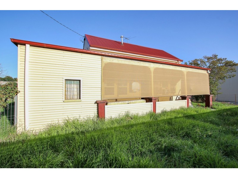 97 Commercial Street, Walla Walla NSW 2659
