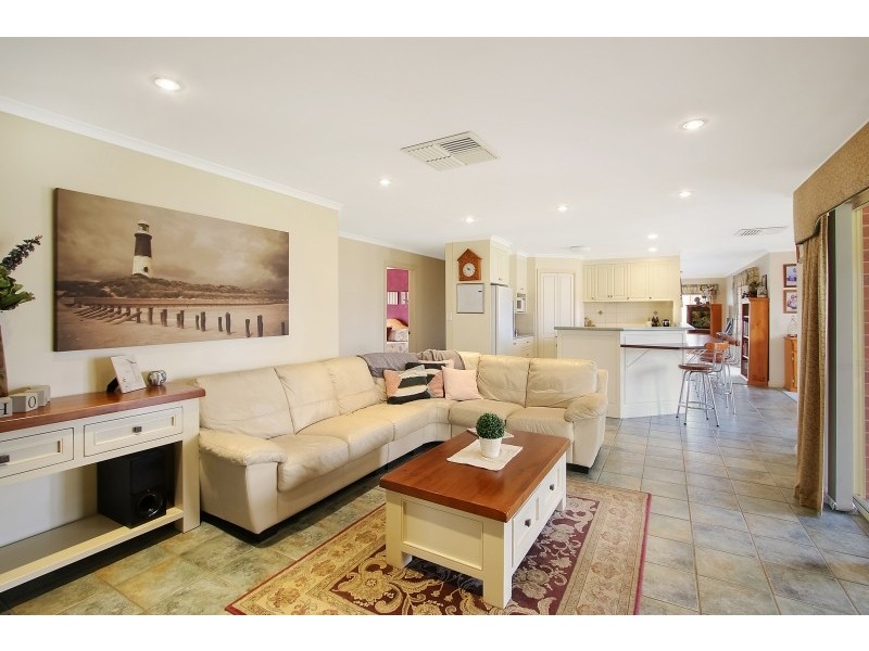 12 Victoria Street, Walla Walla NSW 2659