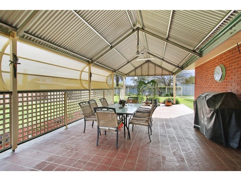 12 Victoria Street, Walla Walla NSW 2659