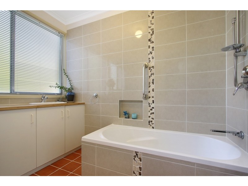 376 Reservoir Road, Lavington NSW 2641