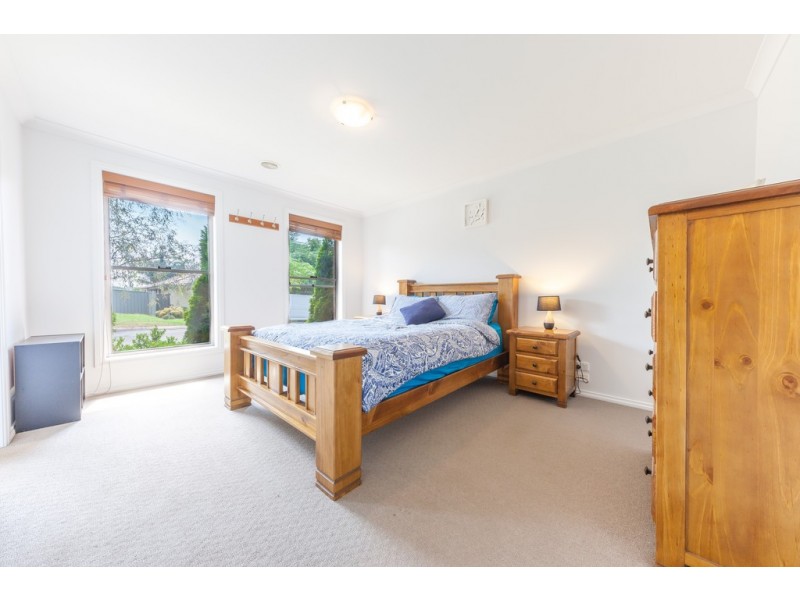 1 Owl Court, Thurgoona NSW 2640