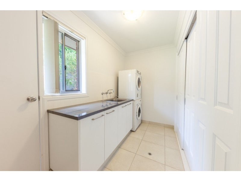 1 Owl Court, Thurgoona NSW 2640