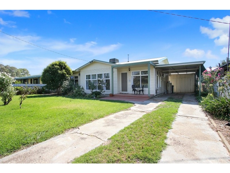 7 Pioneer Drive, Walla Walla NSW 2659