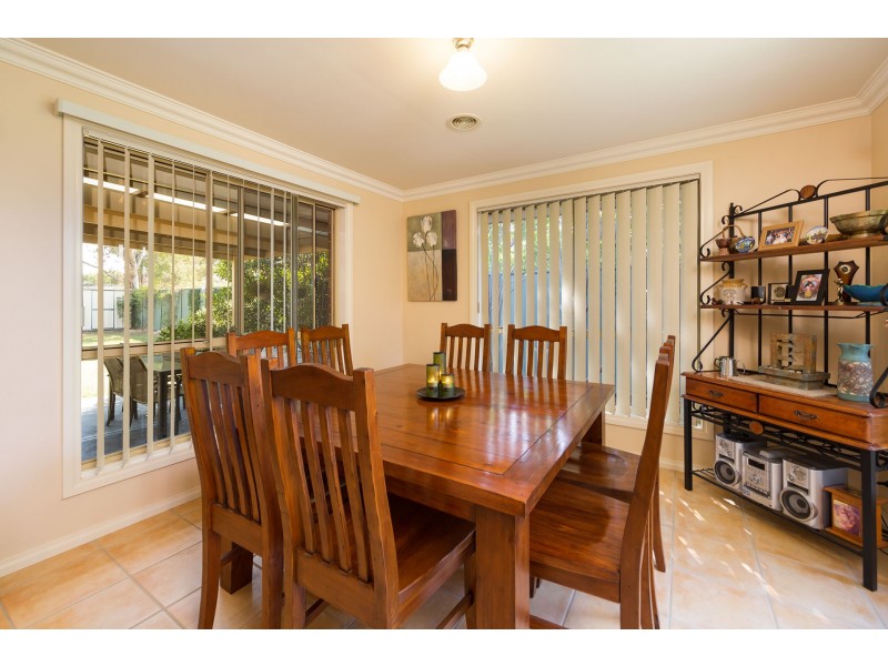 120 Dryandra Way, Thurgoona NSW 2640