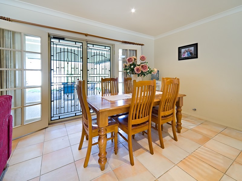 25 Valerie Way, Lavington NSW 2641