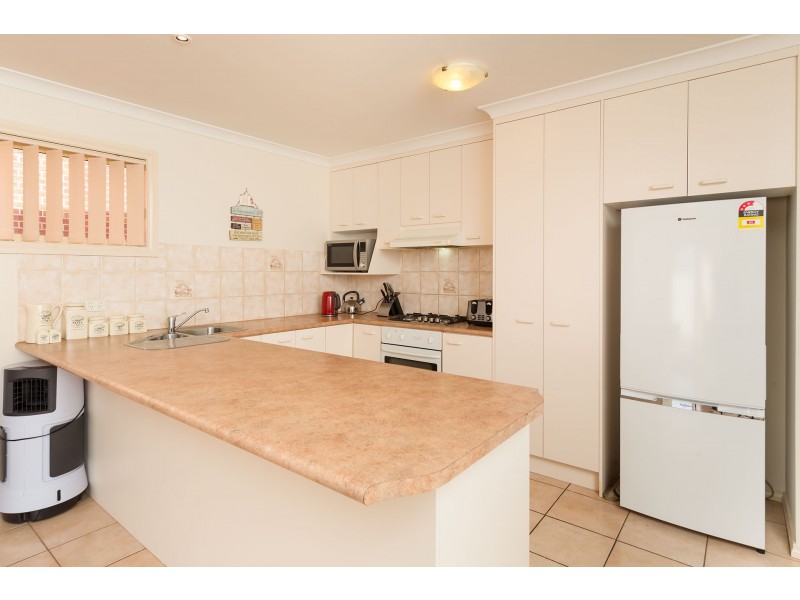 3/546 Kotthoff Street, Lavington NSW 2641