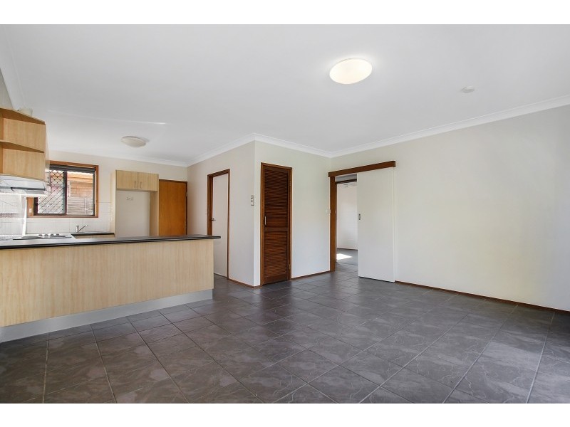 2/704 East Street, East Albury NSW 2640