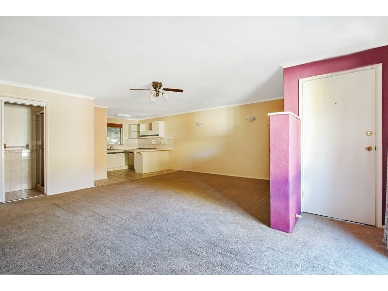 2/433 Kaitlers Road, Lavington NSW 2641