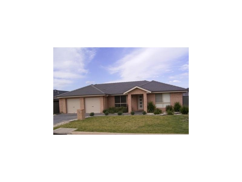 23 Swallow Street, Thurgoona NSW 2640