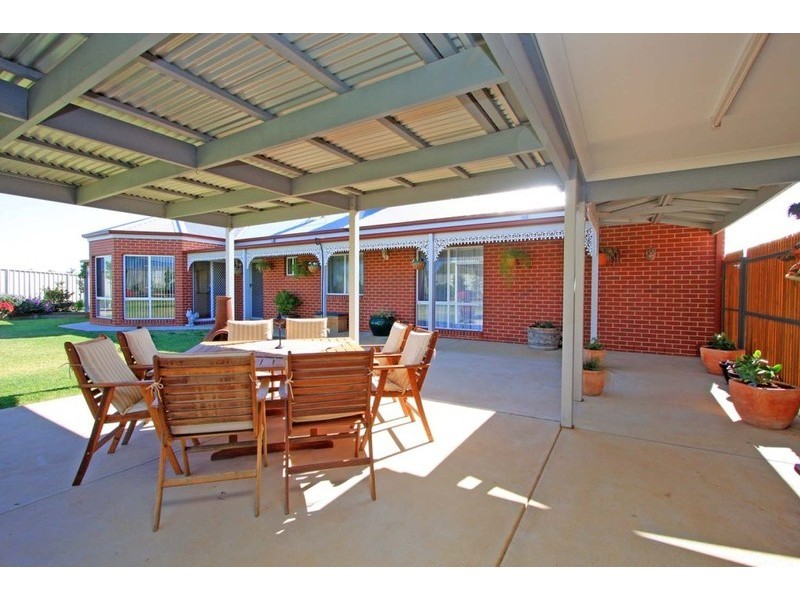 12 James Court, Rutherglen VIC 3685