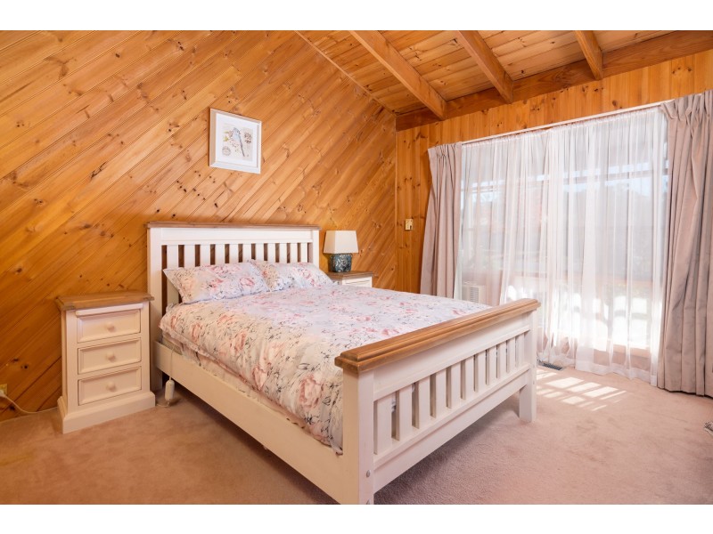 7 St Johns Court, Jindera NSW 2642