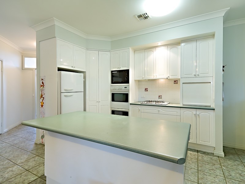 310 Diggers Road, Lavington NSW 2641