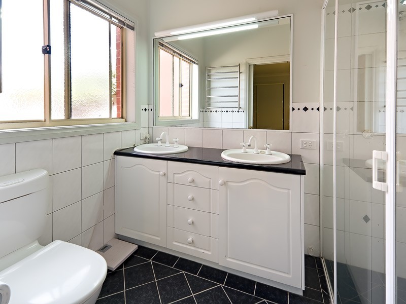 310 Diggers Road, Lavington NSW 2641