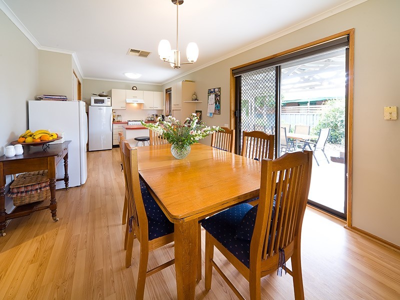 5 Troon Court, Thurgoona NSW 2640