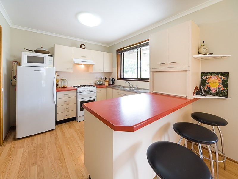 5 Troon Court, Thurgoona NSW 2640