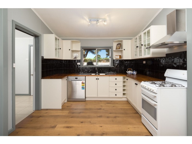 5 William Street, Walla Walla NSW 2659