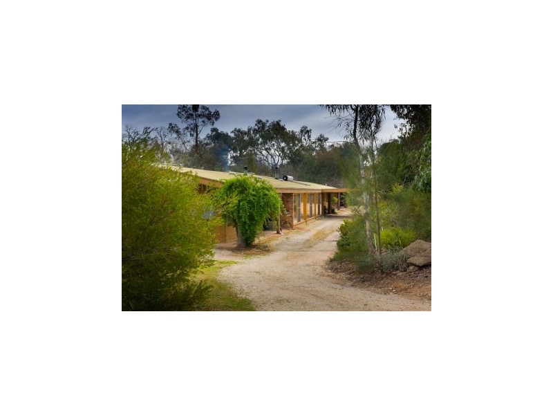 29 Murray View Drive, East Albury NSW 2640